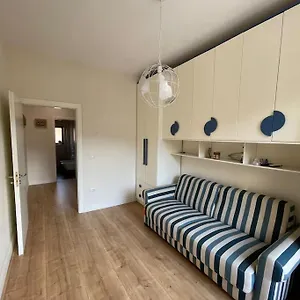 Sun In The Heart Of Appartement Tirana